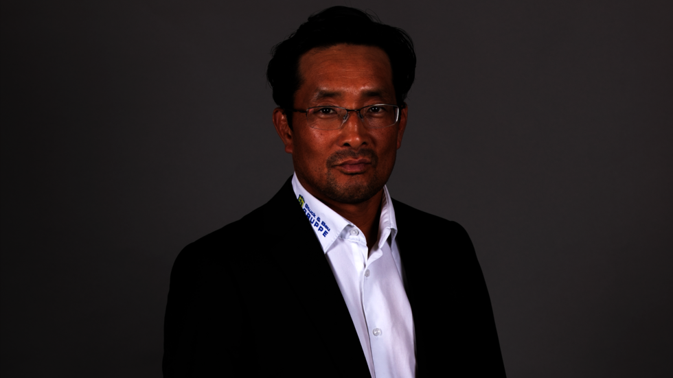 Auch Assistenztrainer Esbjörn Hofverberg bleibt bei den Eispiraten.