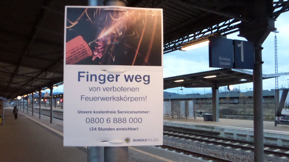 Plakat der Bundespolizei im Bahnhof Bautzen. Foto: kmk