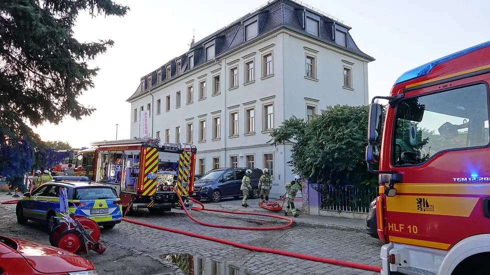 Rund 40 Einsatzkräfte waren am Montagabend vor Ort.