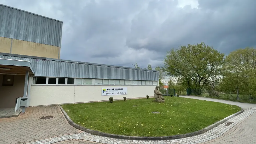 Sporthalle Neuplanitz
