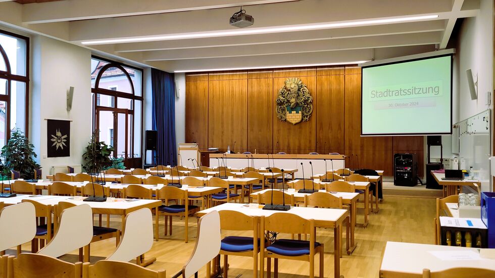 Stadtratsaal im Bautzener Gewandhaus wird "aufgemöbelt"