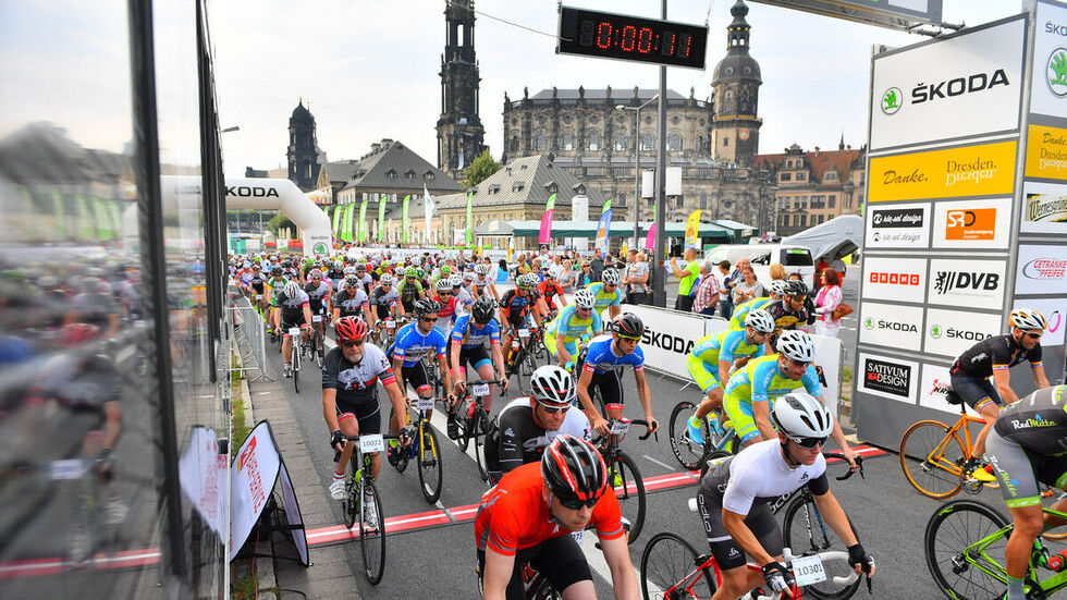 Zum Velorace treten wieder Tausende Radler in die Pedale. (Archivbild) Zum Velorace treten wieder Tausende Radler in die Pedale. (Archivbild)