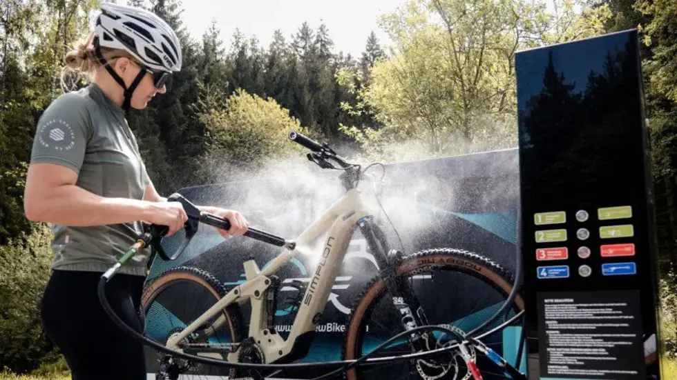 So sieht der Prototyp der neuen Fahrrad-Waschanlage aus. 