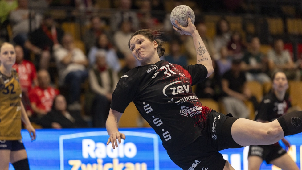 BSV-Kreisläuferin Victoria Hasselbusch wünscht sich eine volle Halle am Mittwochabend.