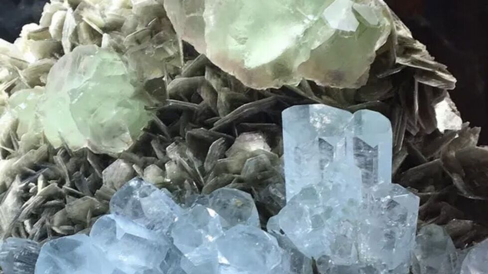 Auf der Messe werden seit vielen Jahren jede Menge ungewöhnliche Steine und kleine Schätze gezeigt und verkauft. 